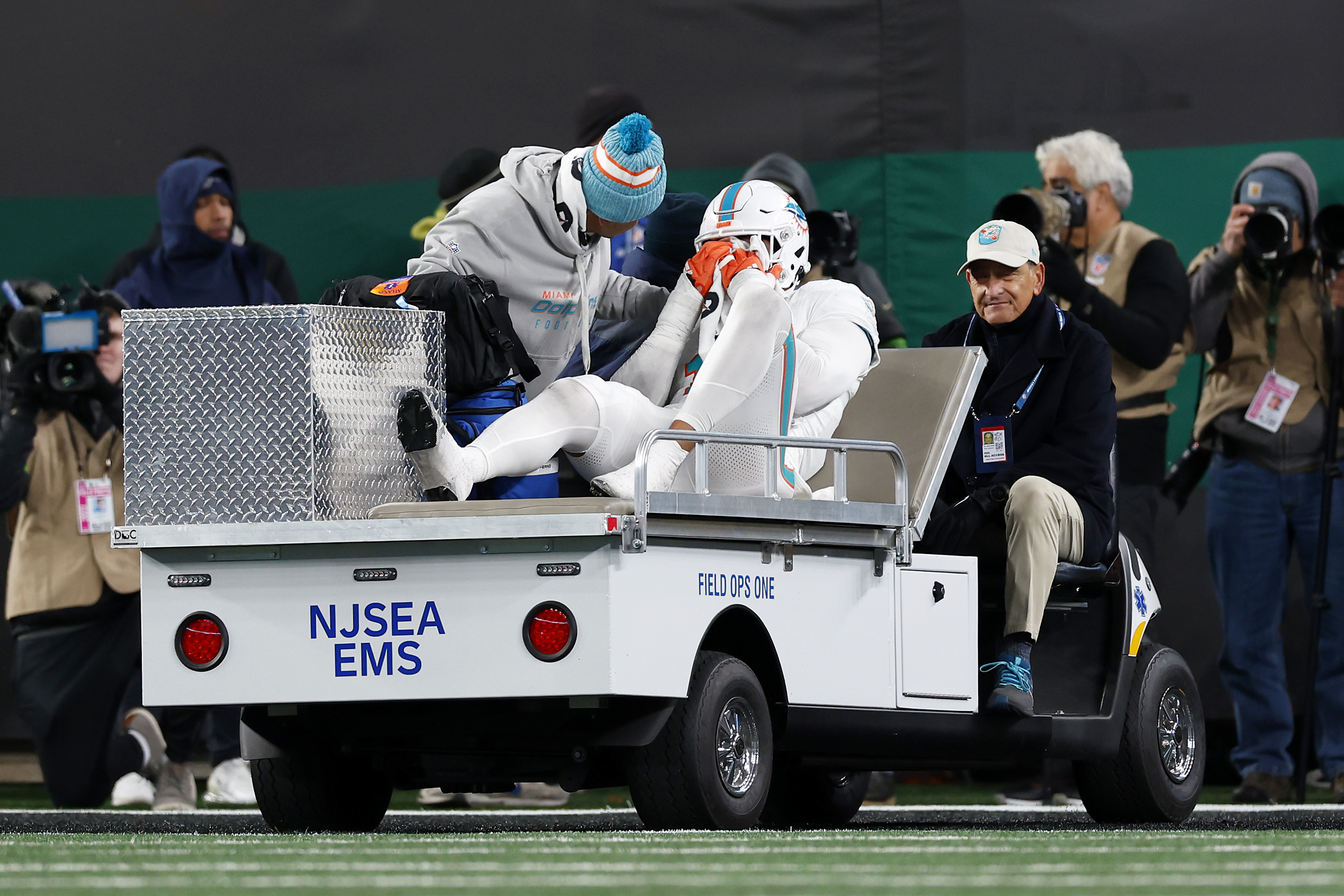 The Injured Athlete 第二版 2316965-hard-knocks-injury.jpg