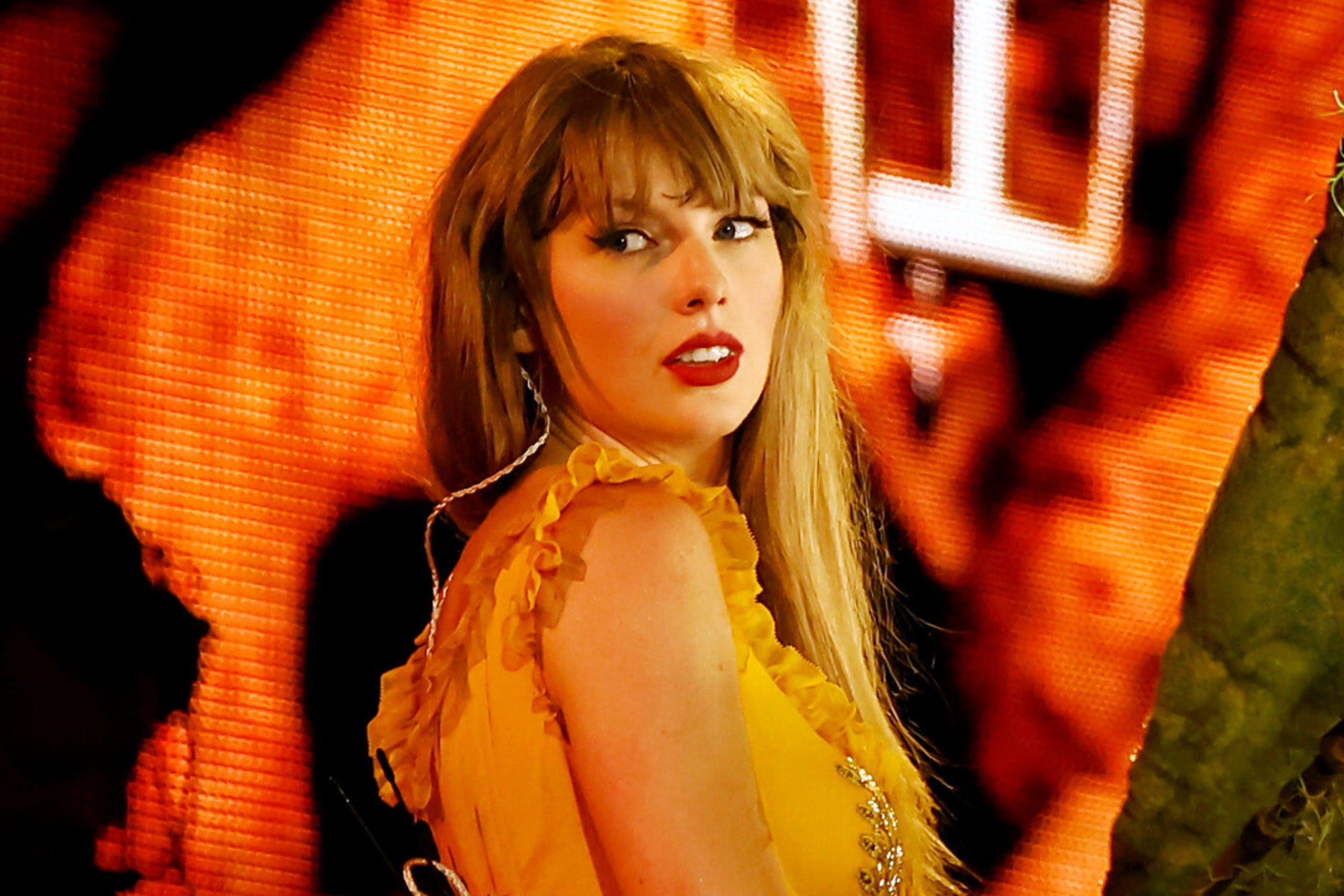 Taylor Swift's Secret Concert Trick Shocks Fans - Newsweek