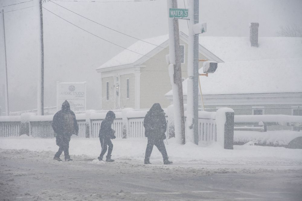 Winter Weather Warning for 14 States as Hazardous Storm Hits US - Newsweek