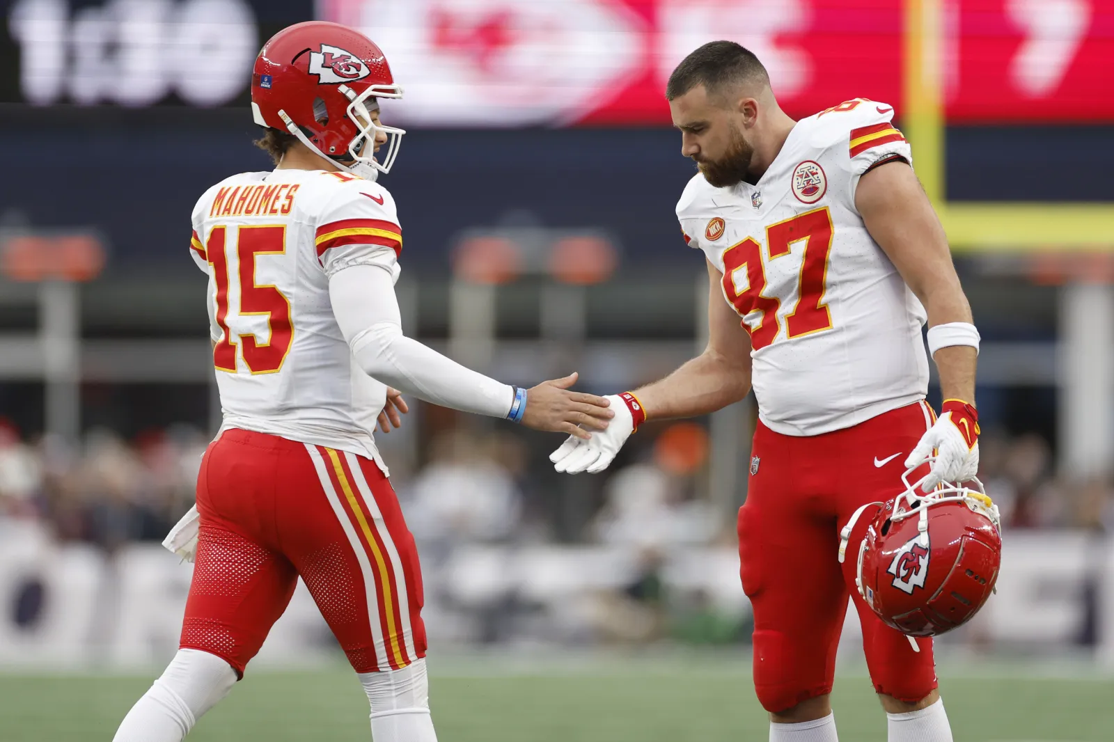 Travis Kelce, Patrick Mahomes Need One More TD Connection for NFL 