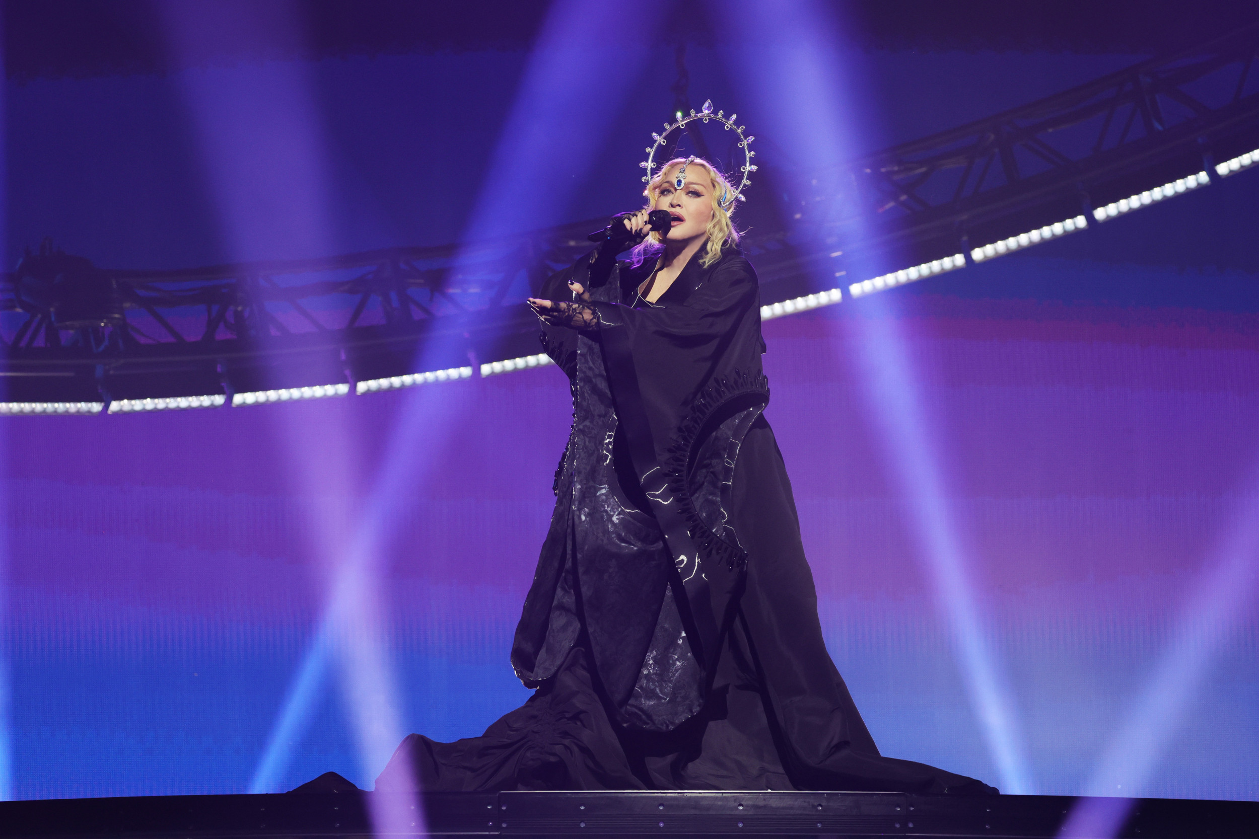 Madonna Slammed Over Special Guest at Concert - Newsweek