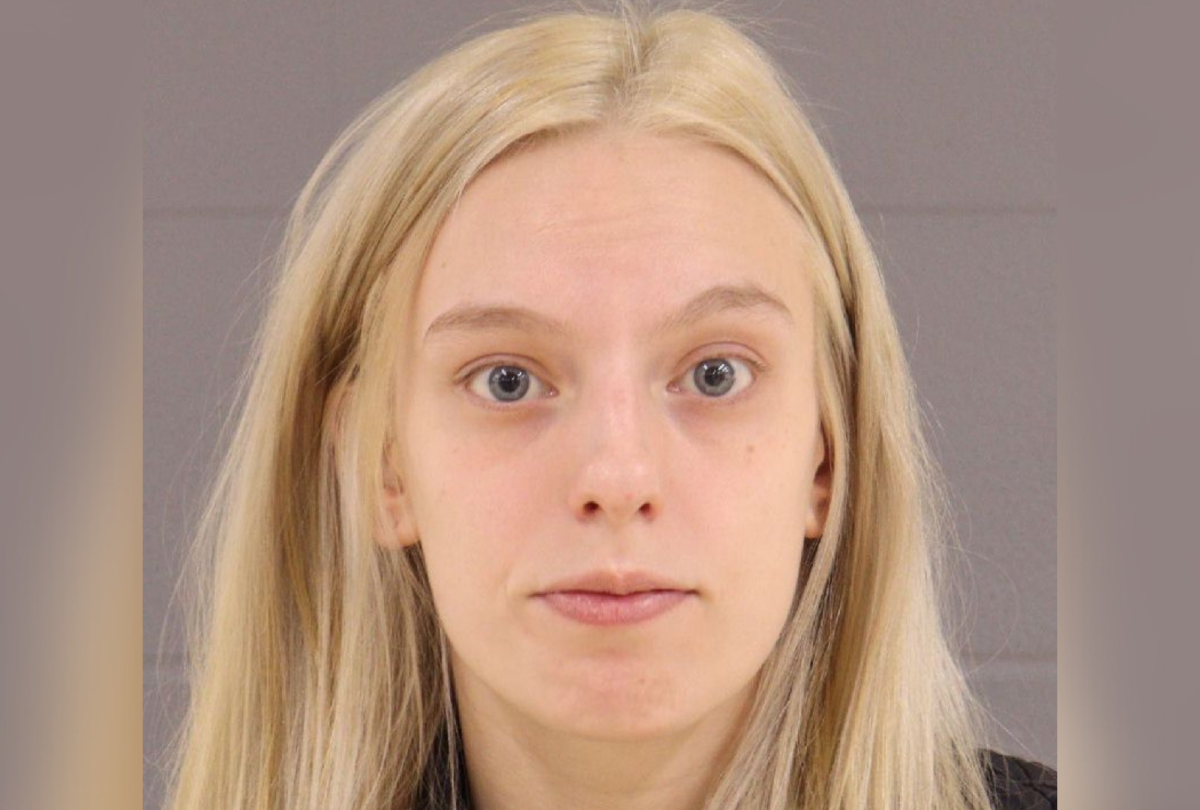 Baby Drowns in Bath While Mom Was on Phone for 20 Minutes: Sheriff ...