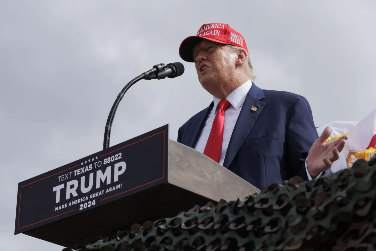 Donald Trump Backed by Texans to Secure Border - Newsweek