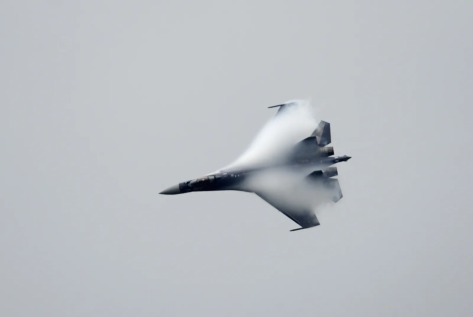 Russian Sukhoi Su-35 Missing Radar Ukraine War