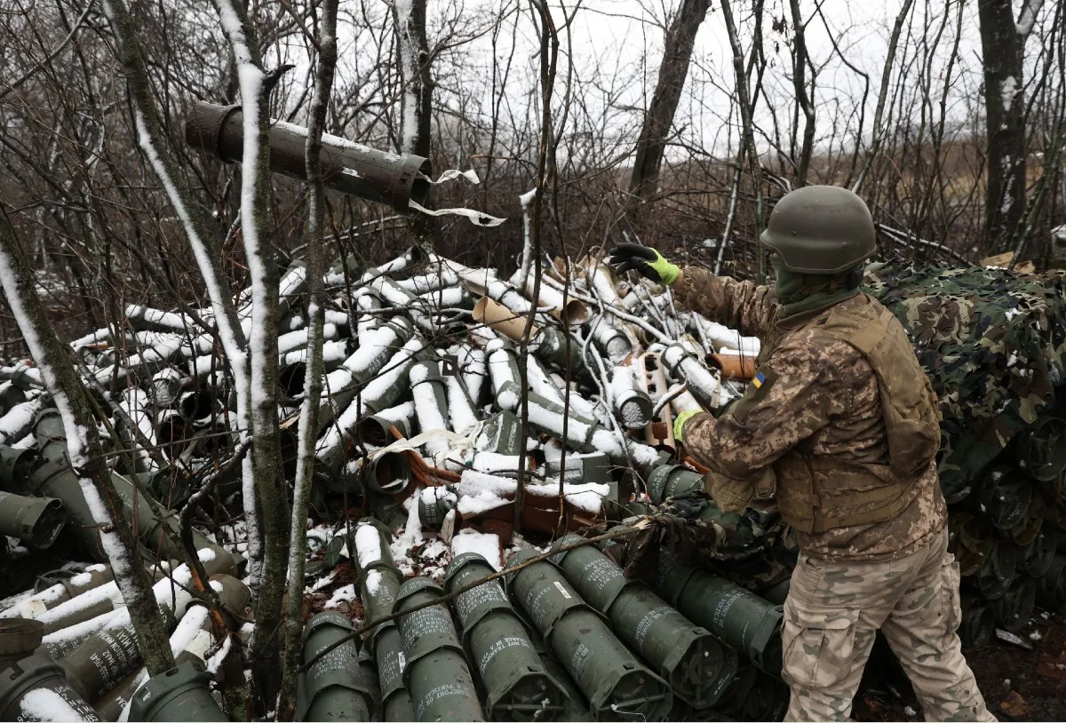 Ukraine Closes In on 1.5M NATO Artillery Shell Boost