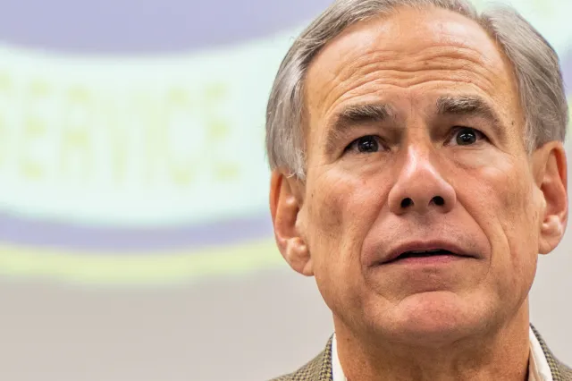 Greg Abbott Warns of War at the Border Coming ‘Really Soon’ - Newsweek