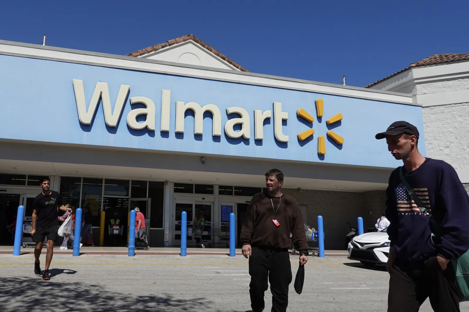 Walmart Shooting as Man Gunned Down Outside South Carolina Store - Newsweek