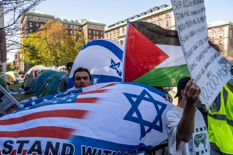 Pro Protesters Pro-Palestinian Protest Attempts to Drown Out Pro-Israel March at ...