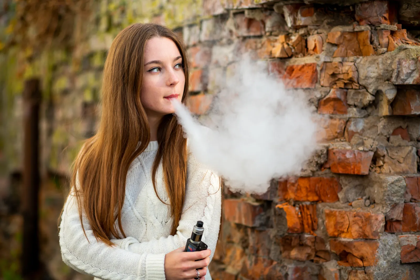 Vaping Regularly May Expose Teens to More Toxic Lead, Uranium, Study Says -  Newsweek