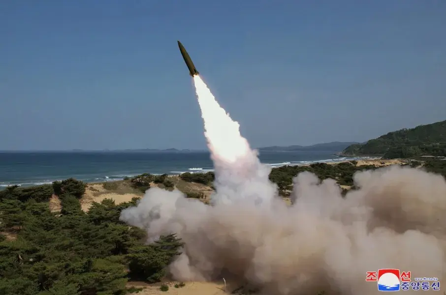 US Spy Plane Sweeps North Korean Border
