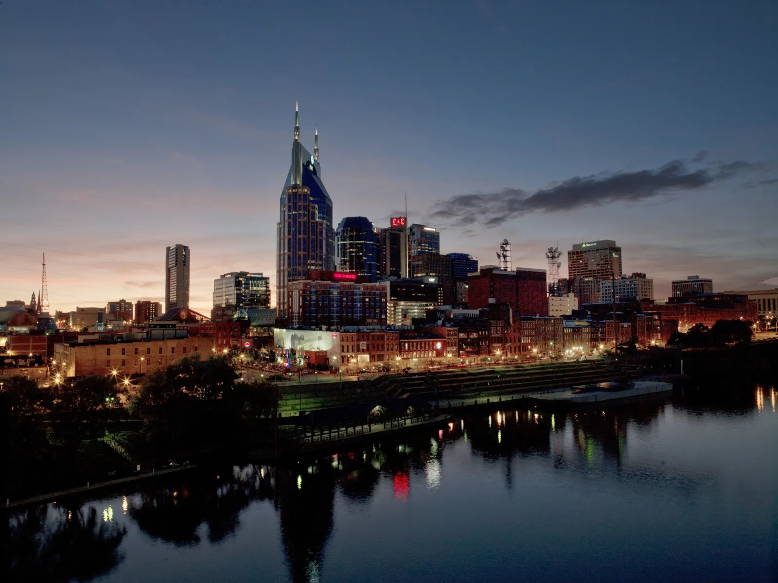 2406730-nashville.jpg?w=1600&quality=80&webp=1