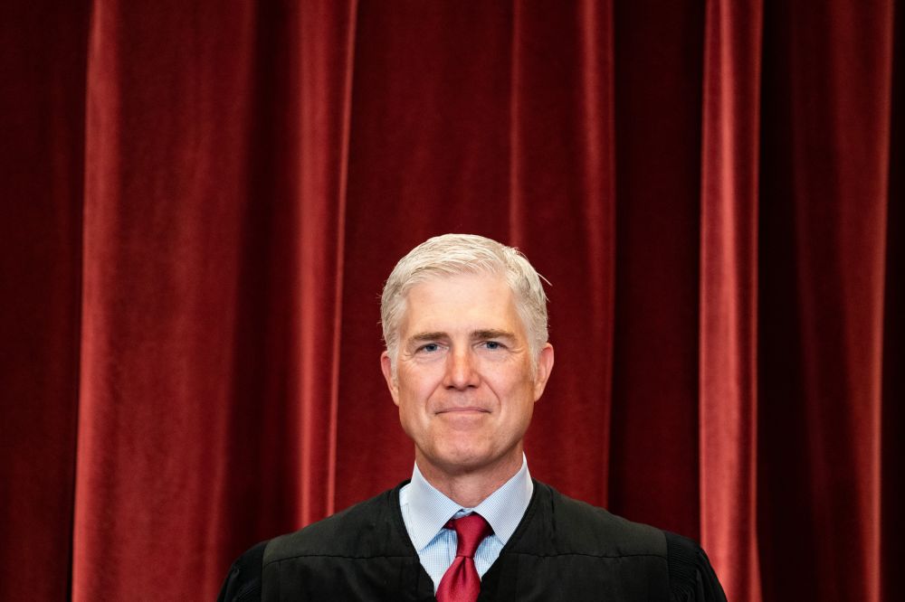 Neil Case Neil Gorsuch Unveils ‘Masks’ in Supreme Court Corruption Case - Newsweek