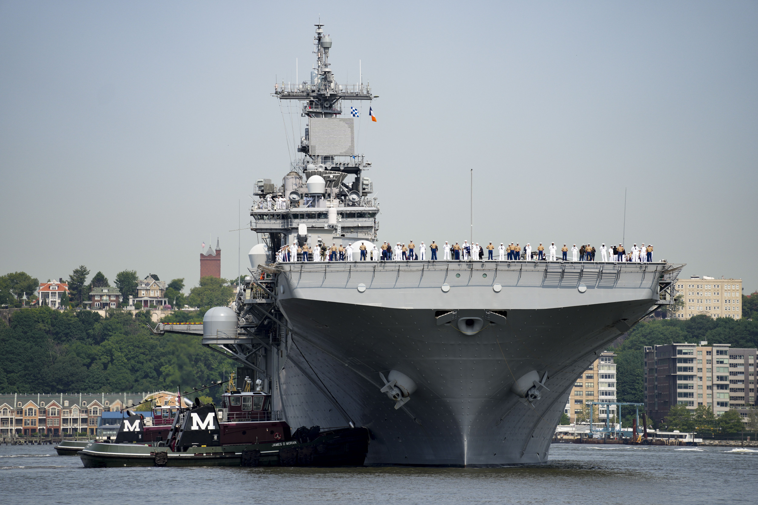USS Wasp Assault Ship Sails to Mediterranean Amid High Tensions