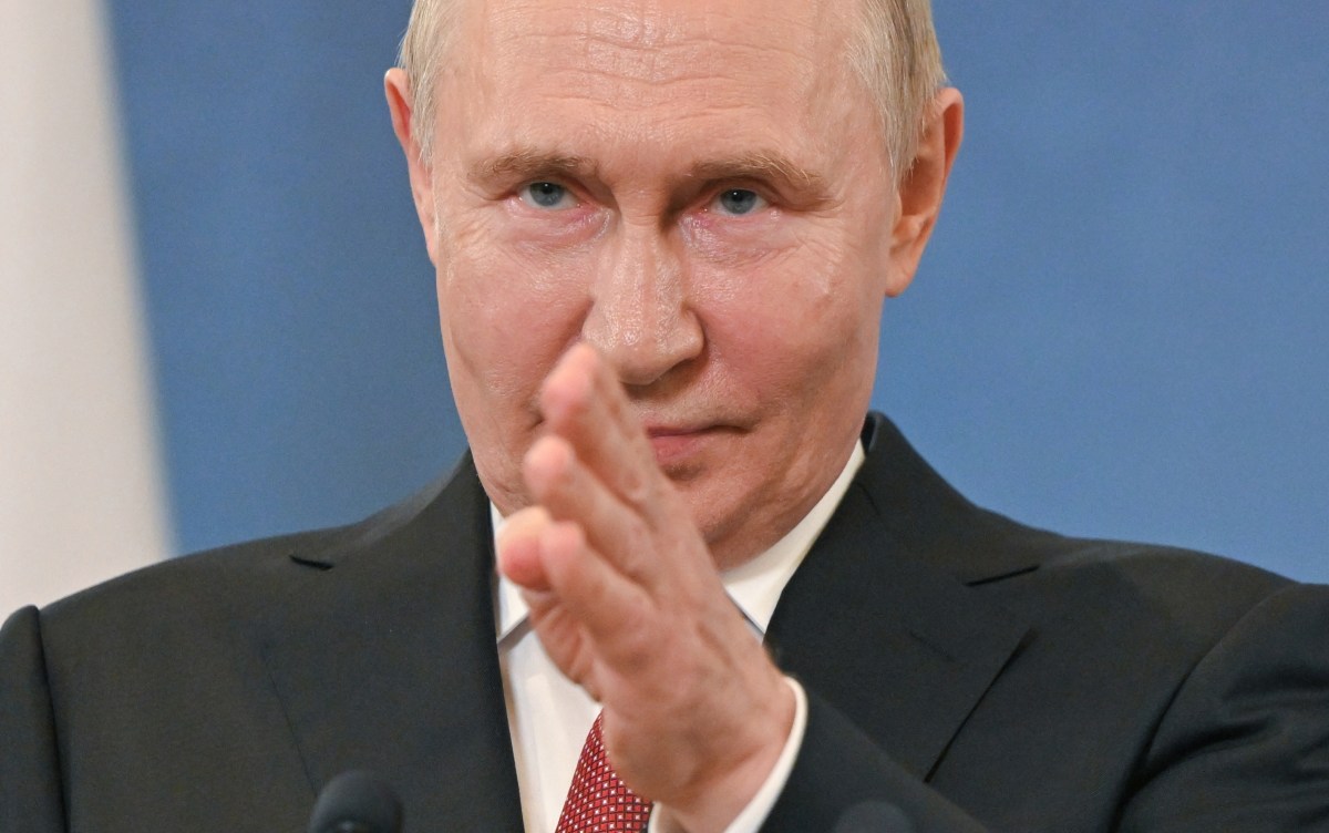 www.newsweek.com