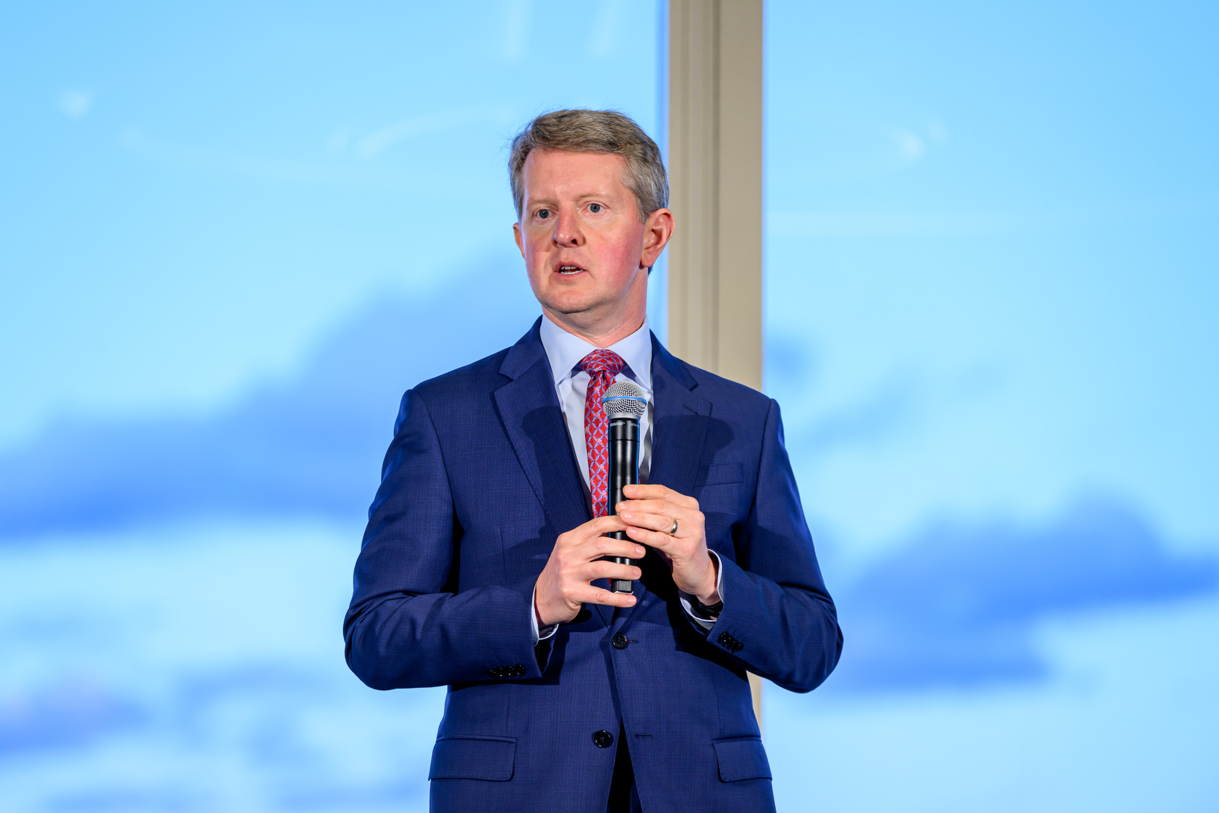 Ken Jennings Speaks Out on 'Jeopardy' Fan Backlash - Newsweek