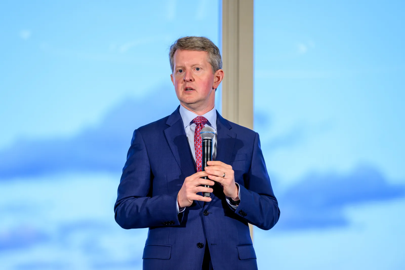 Ken Jennings Speaks Out on 'Jeopardy' Fan Backlash - Newsweek