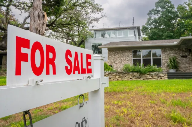 Austin Rent Prices Drop as City Sees Flood of New Apartments - Newsweek
