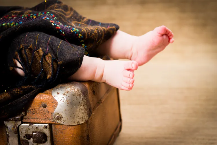 Texas Teen Charged With Abandoning Newborn Baby Found Dumped in Trash ...