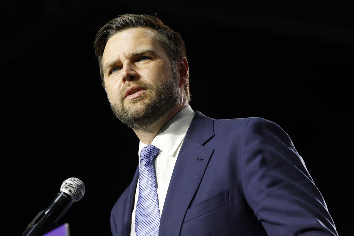 JD Vance Blasted by Critics for Telling Young Son to 'Shut the Hell Up' - Newsweek