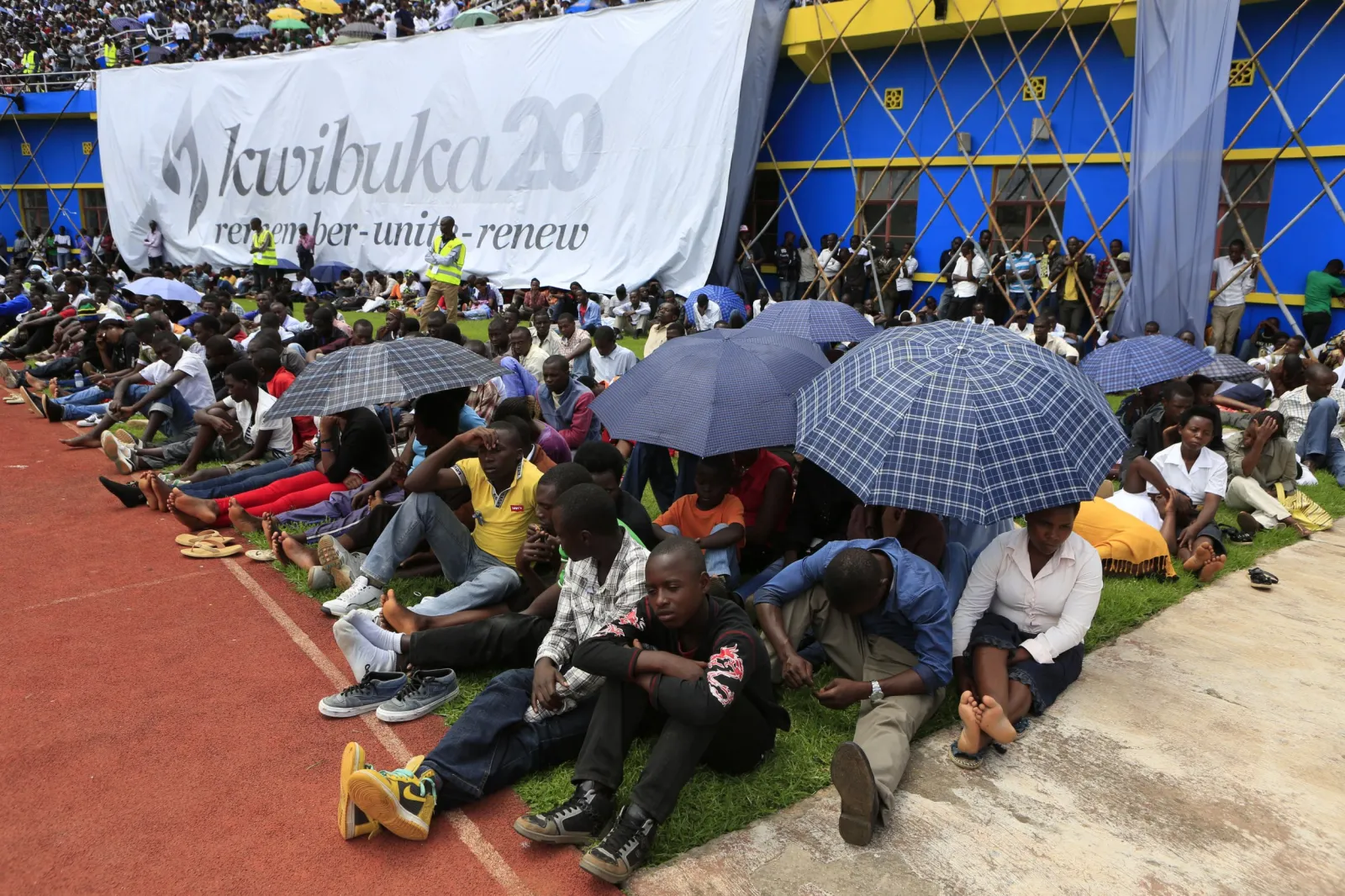 Weeping Rwandans Told ‘Never Again’ 20 Years After Genocide - Newsweek