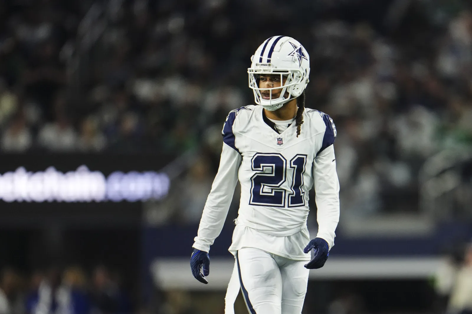 5-Time Pro-Bowl CB Stephon Gilmore Expected To Meet With Vikings Early ...