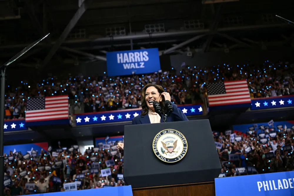 Kamala Harris Leads Donald Trump in Pennsylvania for First Time - Newsweek