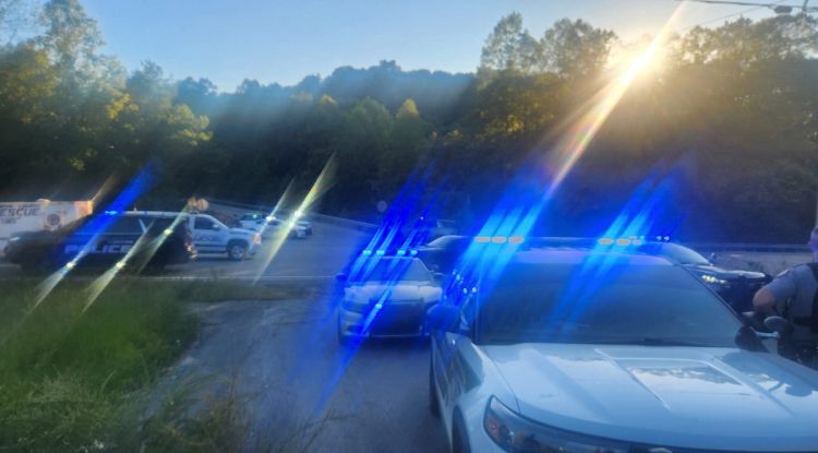 Kentucky Shooting Latest: Manhunt Underway - Newsweek