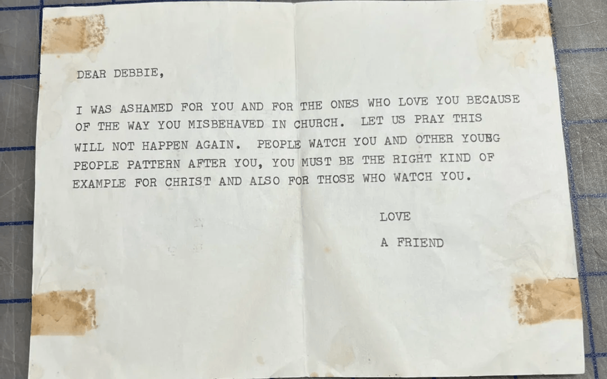 2472414-poison-pen-letter-