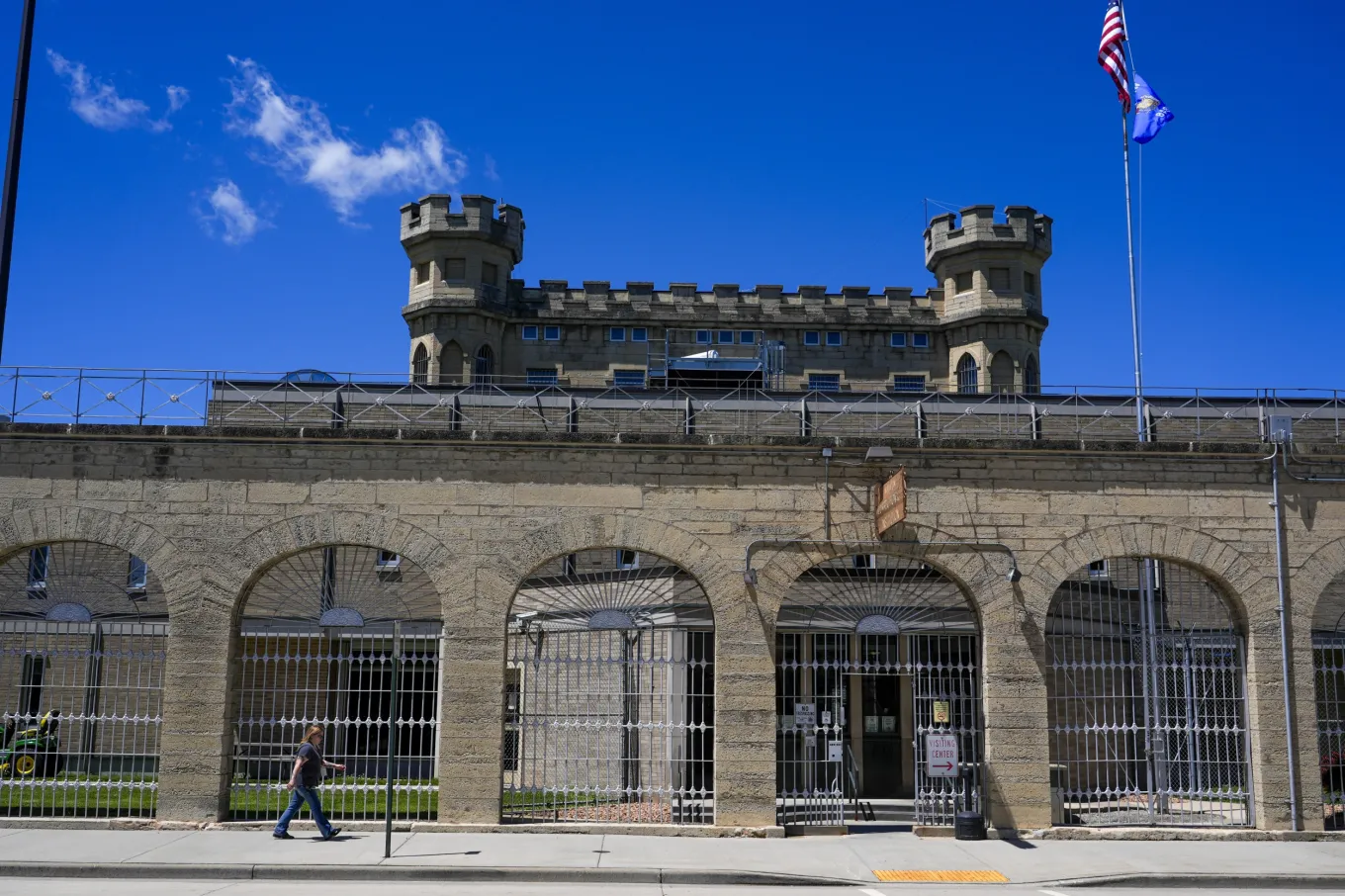 Sarah Ransbottom Guard Charged in 2 Deaths at Wisconsin Prison Pleads No Contest - Newsweek