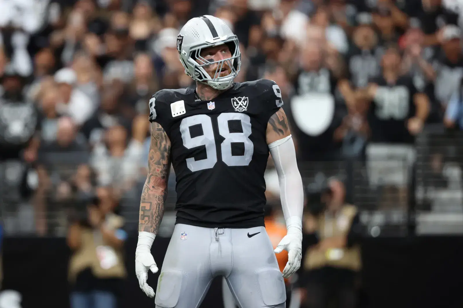 Las Vegas Raiders End Maxx Crosby