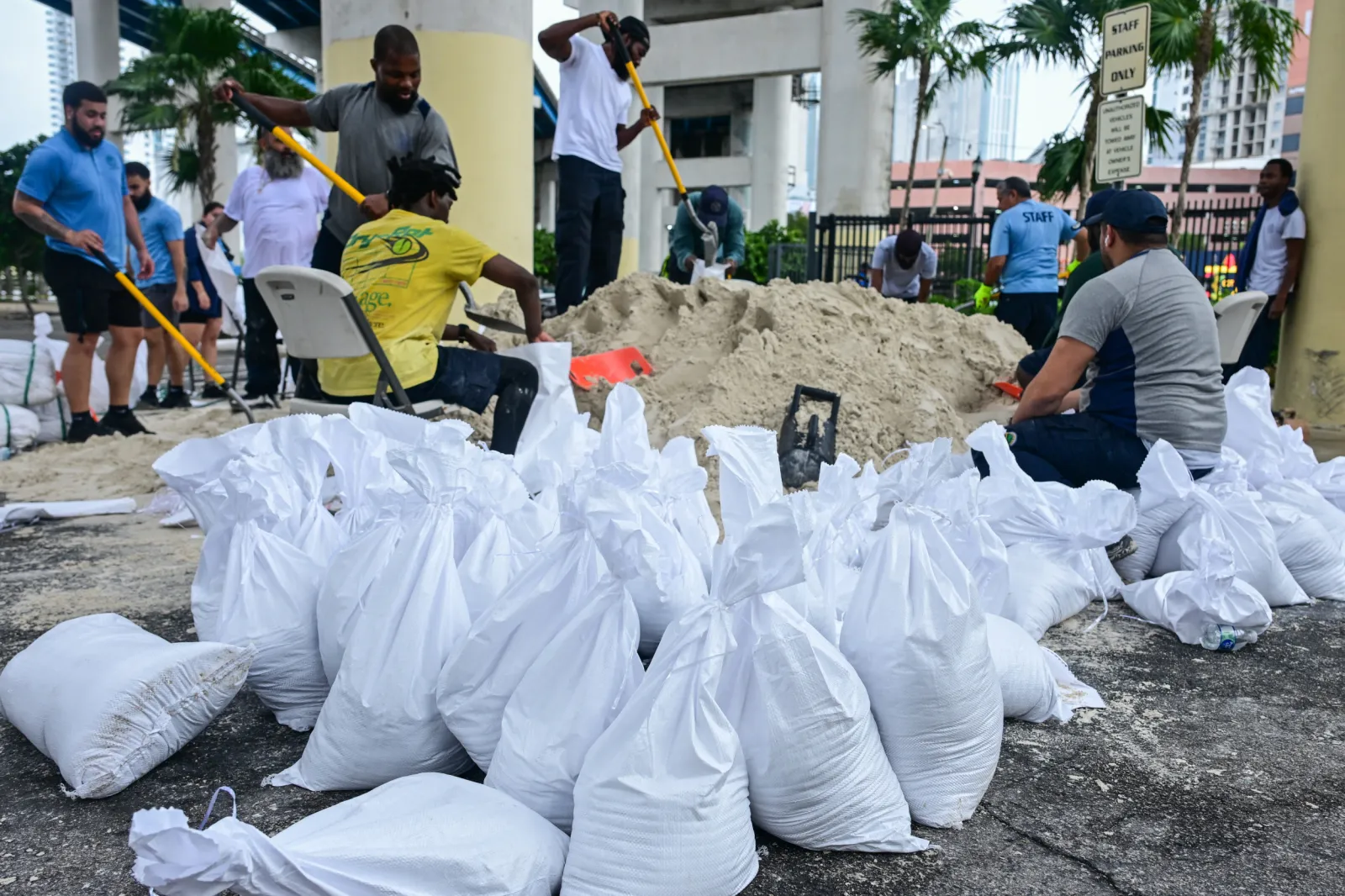 Florida Rushes to Clear Debris From Helene as Hurricane Milton ...