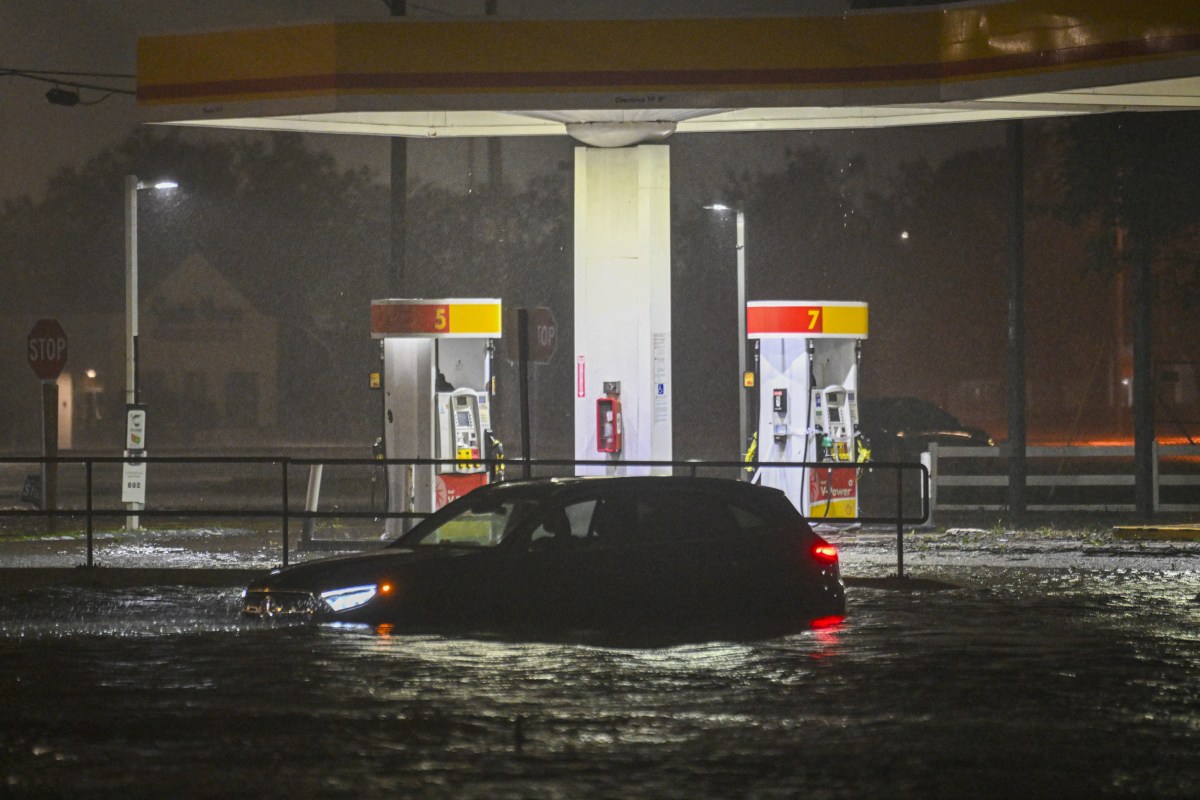 More Than 3 Million Without Power in Florida as Hurricane Milton Hits ...