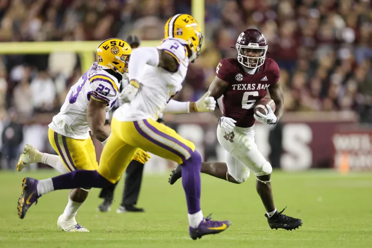 Top 5 Must-Watch College Football Games of Week 9 Schedule - Newsweek