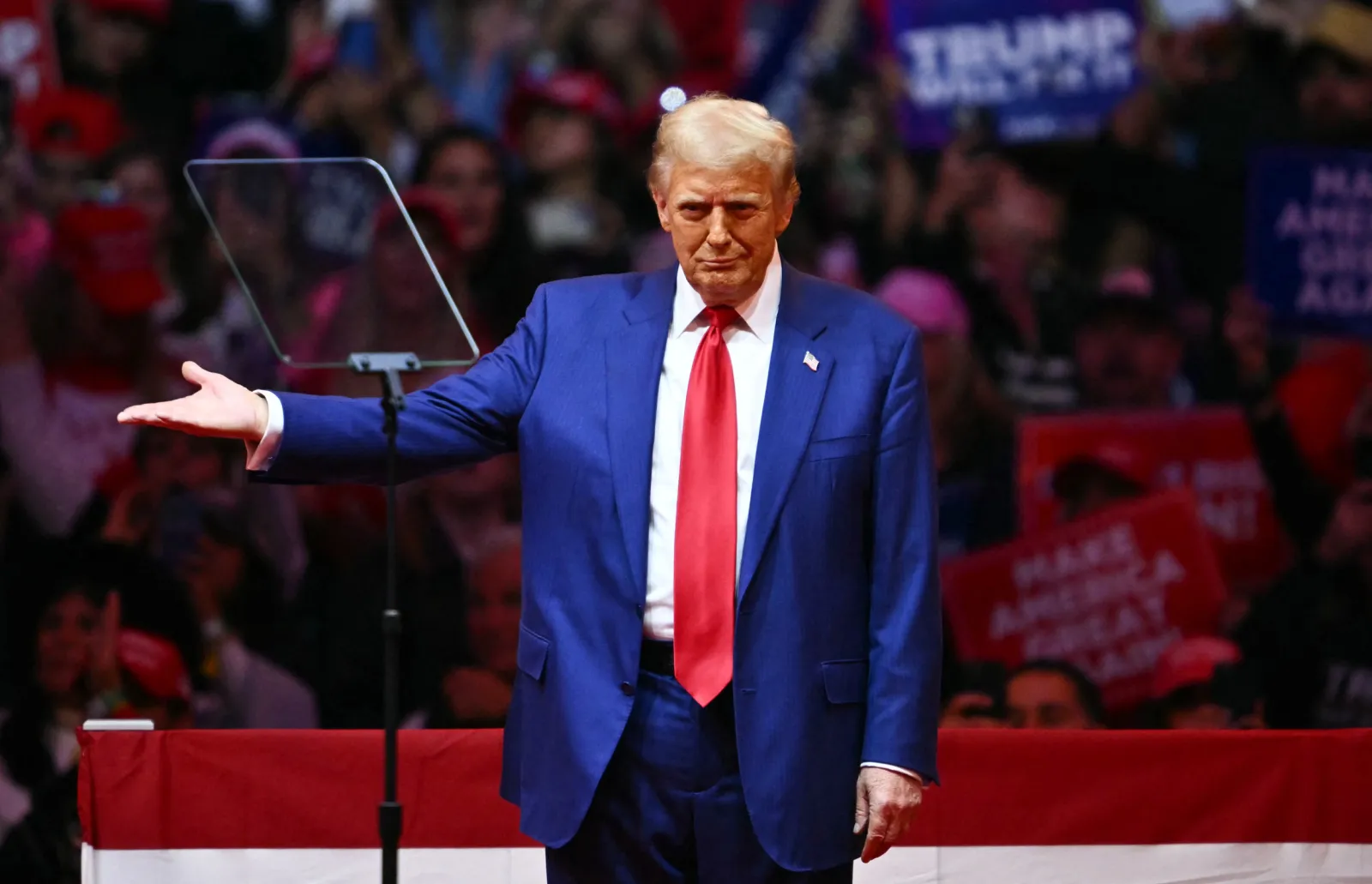 Donald Trump Takes Lead in National Polling Average vs Harris for First ...