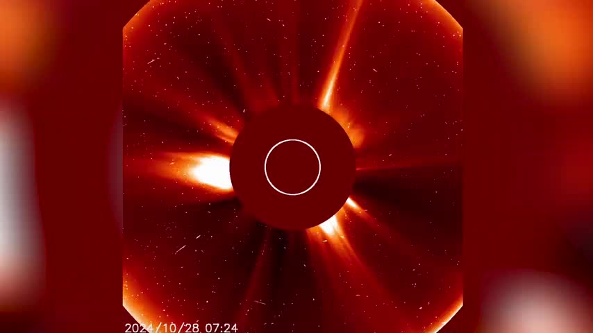 Comet Set to Outshine Venus in the Night Sky - Newsweek