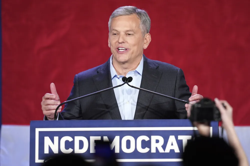 Swing State With Ticket-Split History Backs Trump and Top Democrats ...