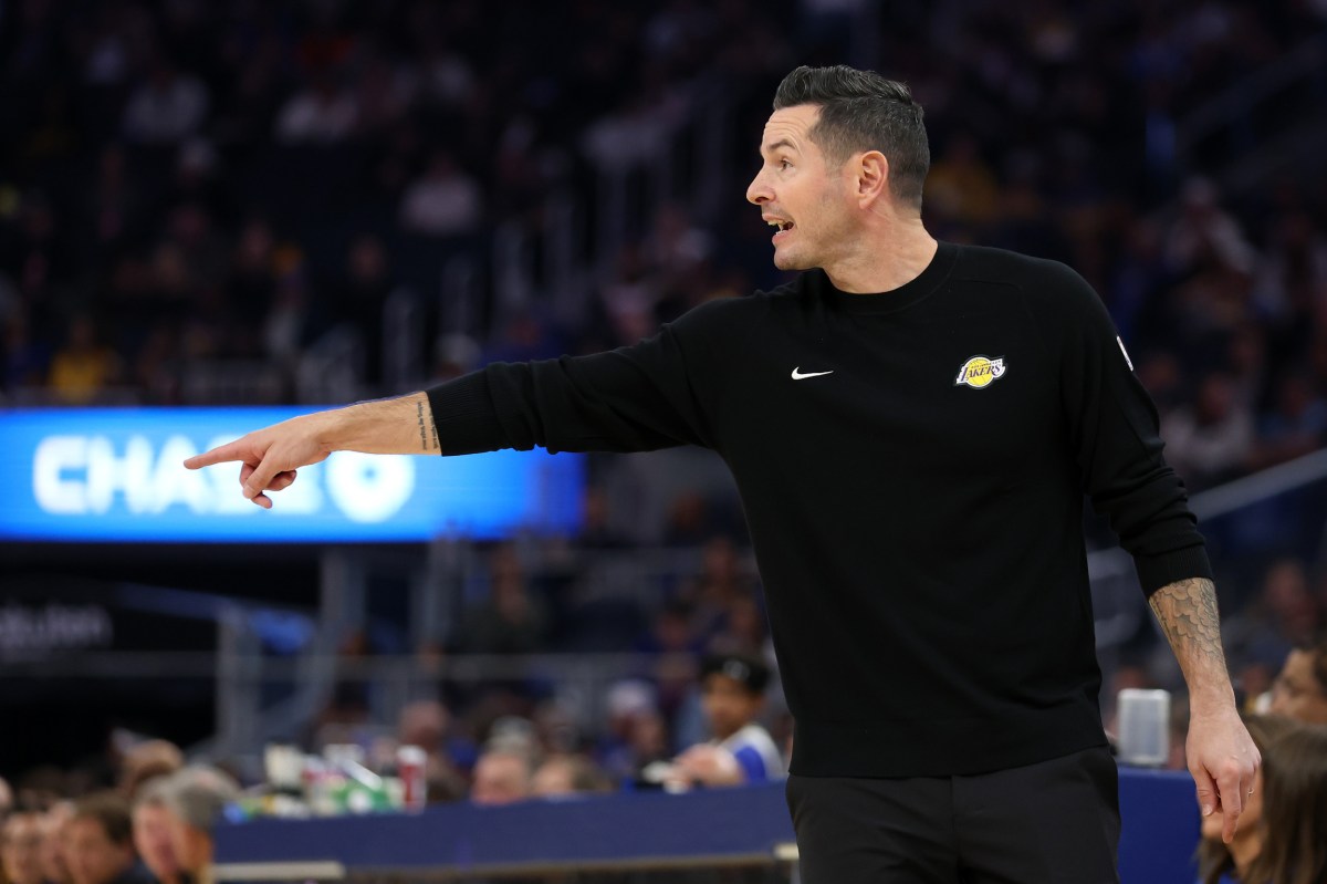 Lakers' JJ Redick Storms Out Of Press Conference After Another Frustrating  Loss - Newsweek