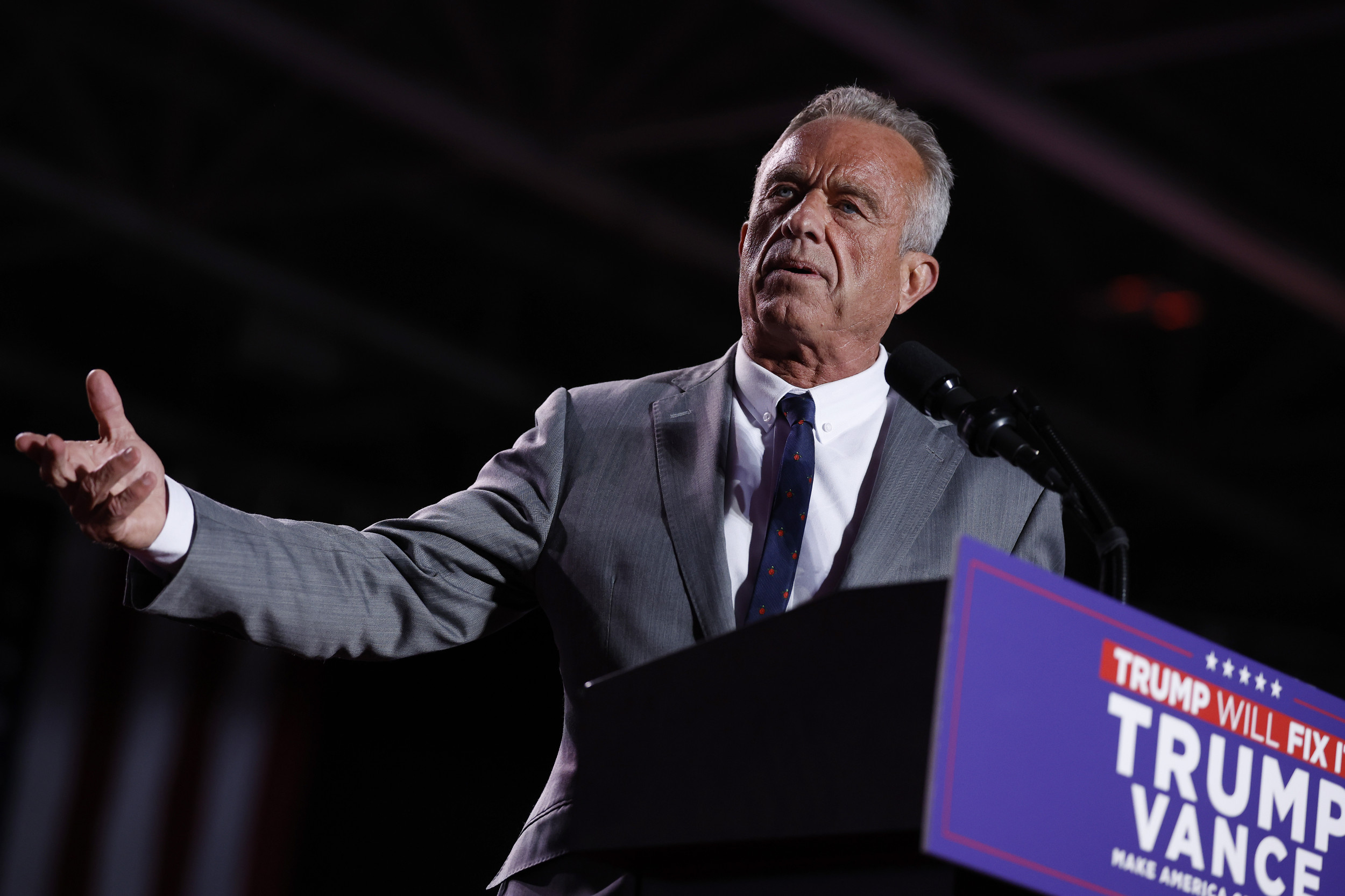 RFK Jr. Suggests Replacing Hundreds of Federal Health Employees - Newsweek