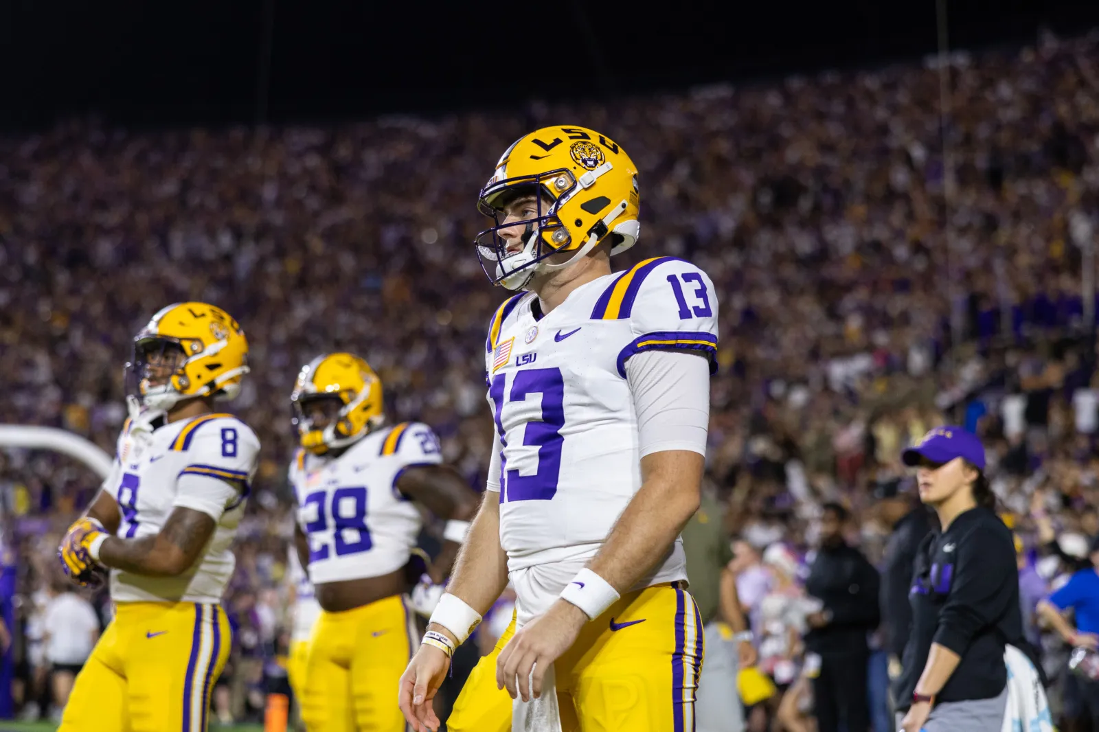 How to Watch LSU vs Florida, Live Stream NCAA Football, TV Channel ...