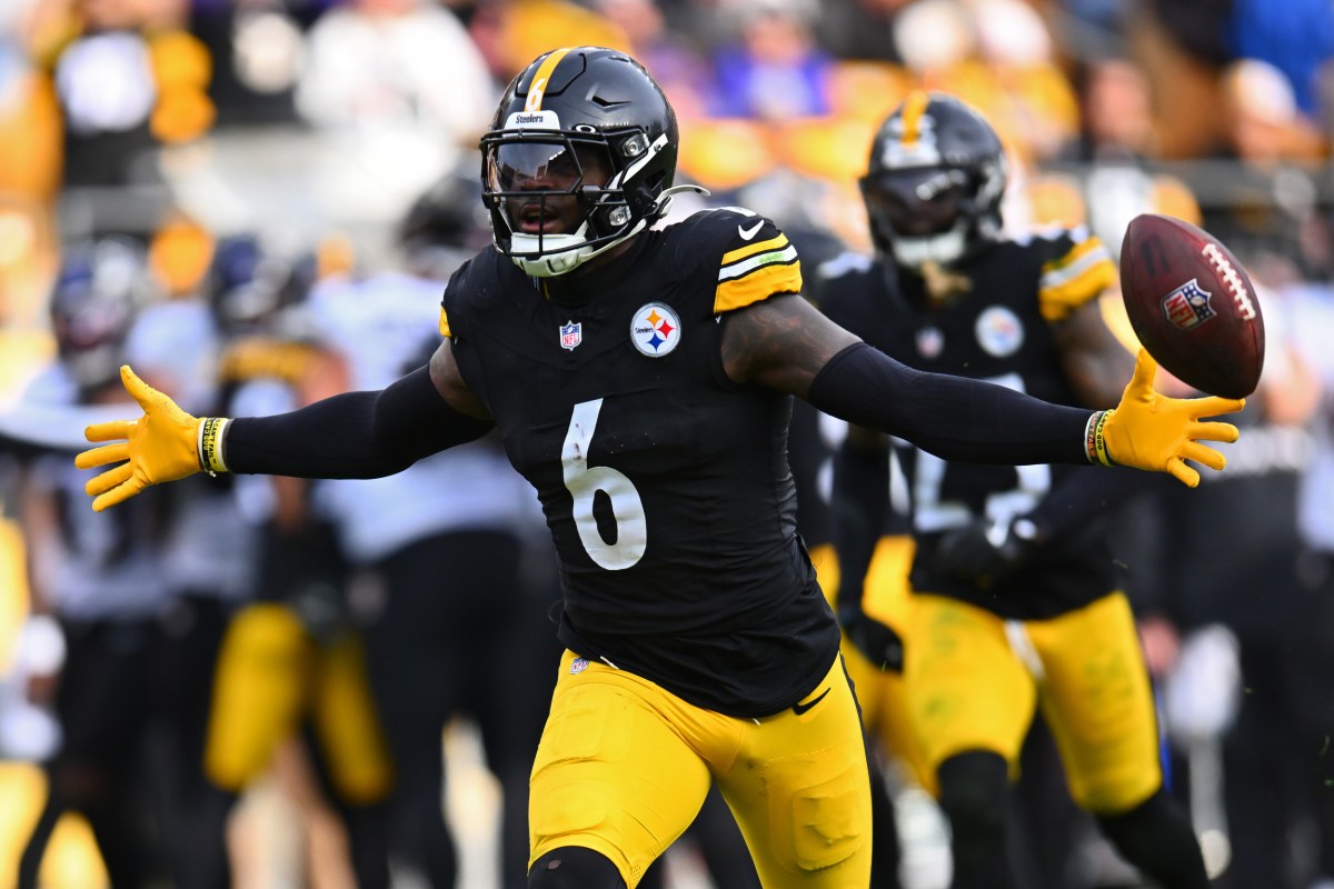 NFL Hits Steelers& 039; Patrick Queen With Steep Punishment Ahead of Packers Game