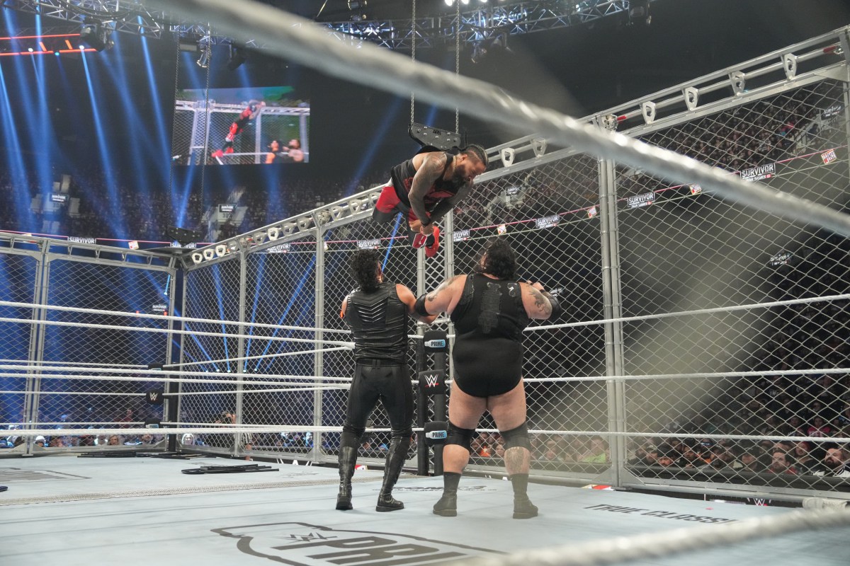 Masked WWE Star ruins WarGames at Survivor Series 2025