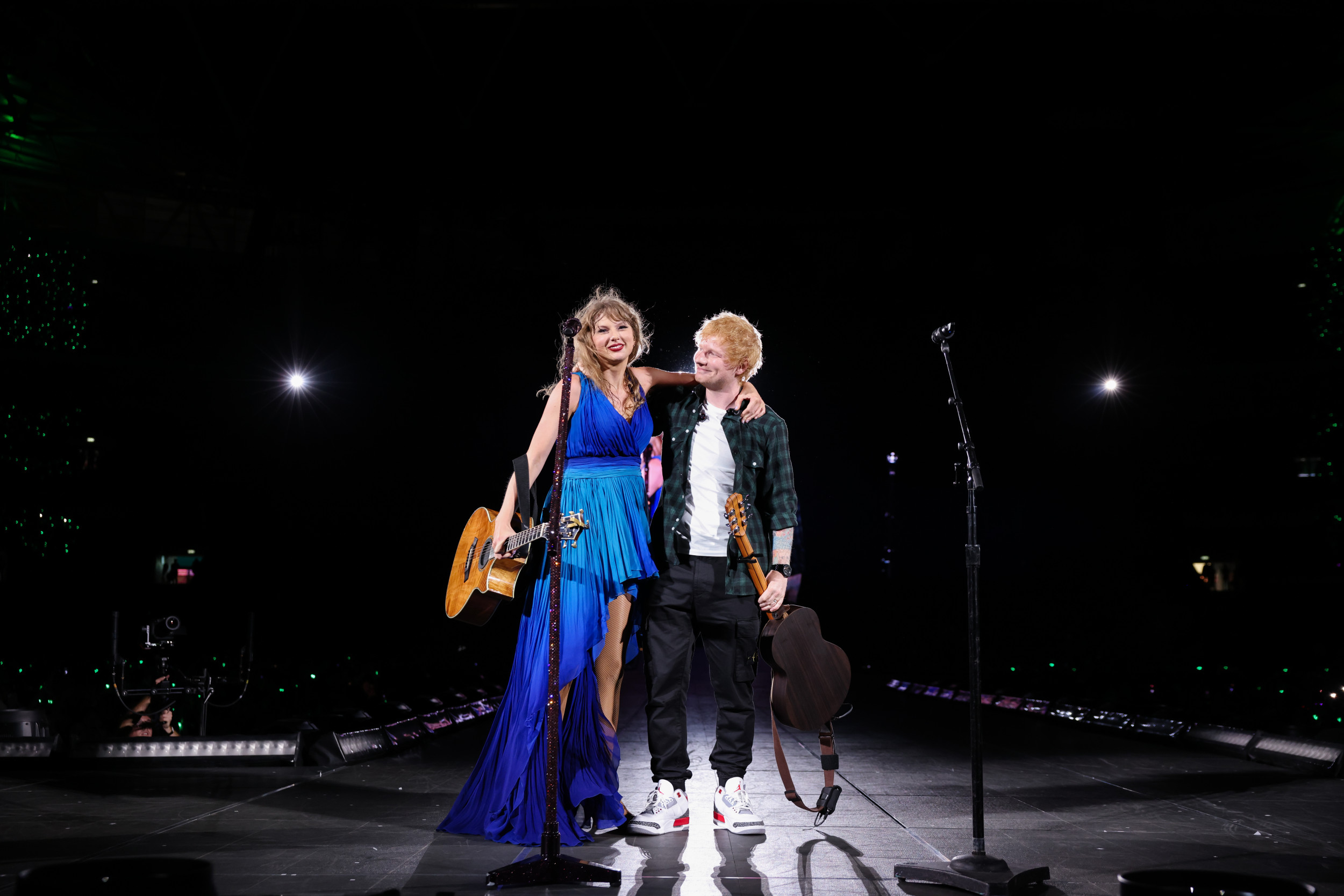 ミュージシャン Taylor Swift the eras tour Taylor Swift Eras Tour: Singer Breaks Michael Jackson's Record in