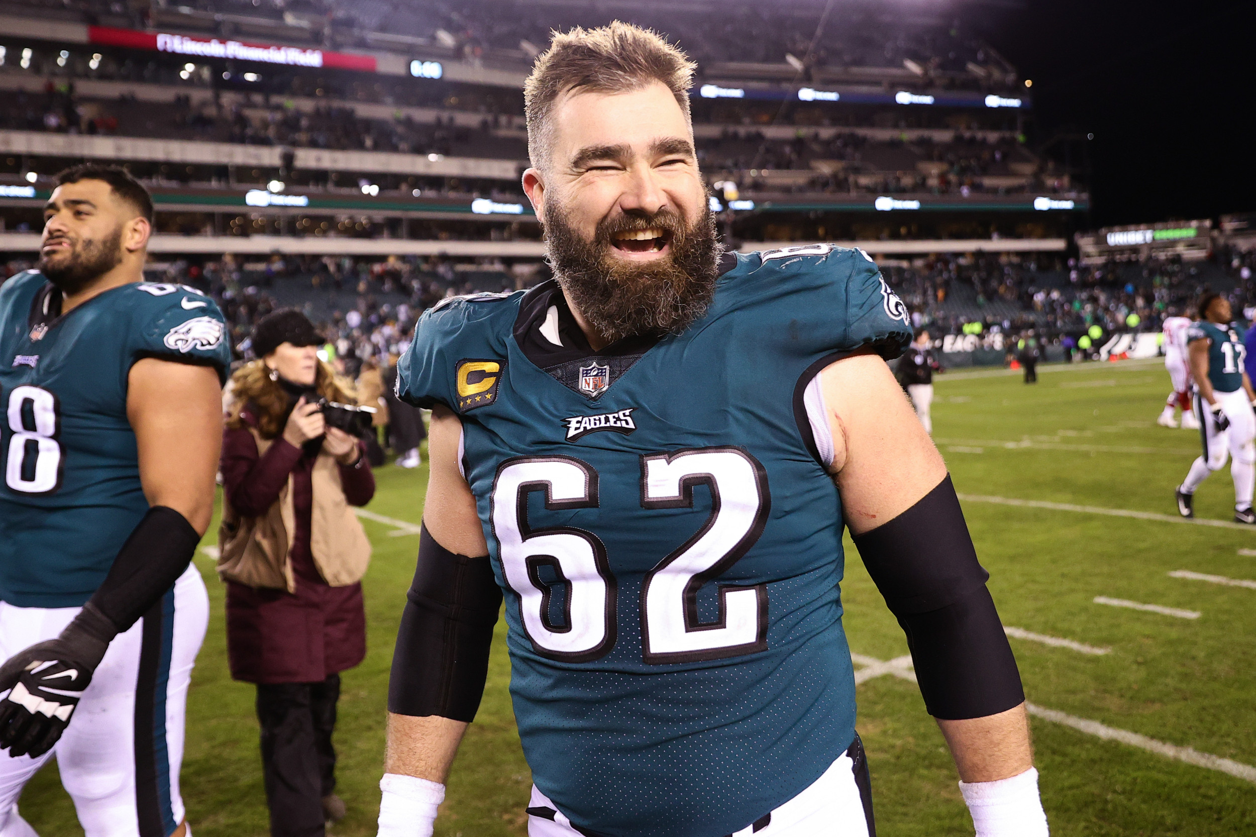 Jason Kelce Encourages AJ Brown to Step Away After Eagles' Loss