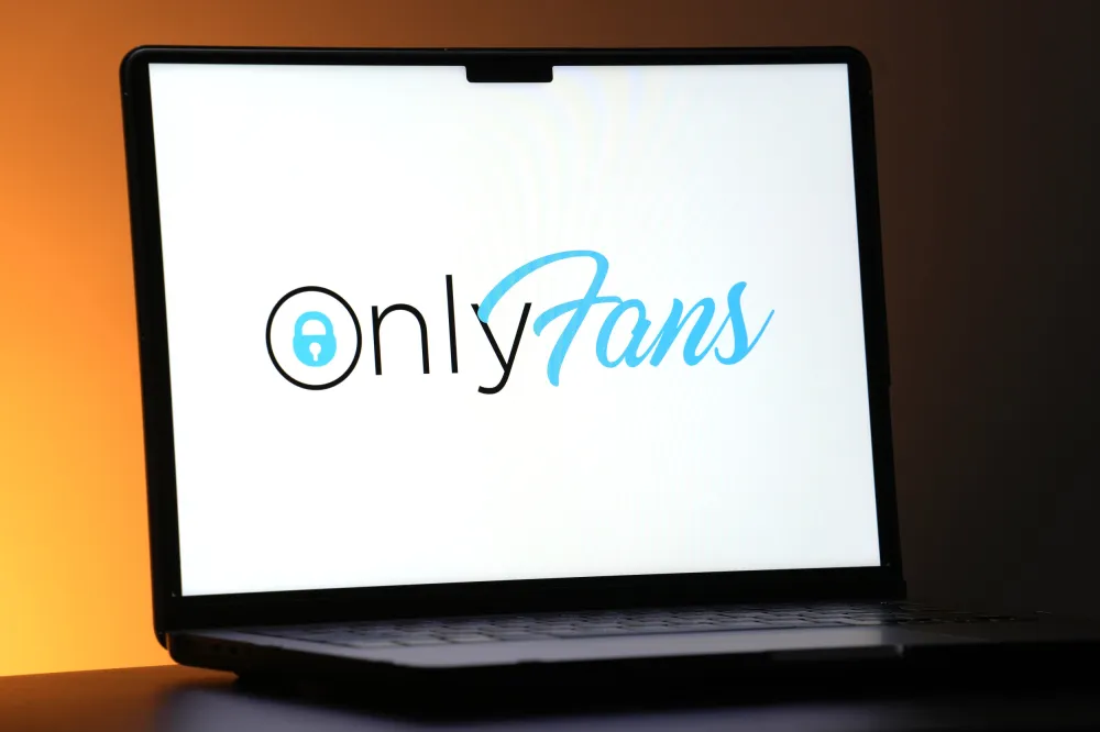 Are 1.4 Million American Women Using OnlyFans? What We Know - Newsweek