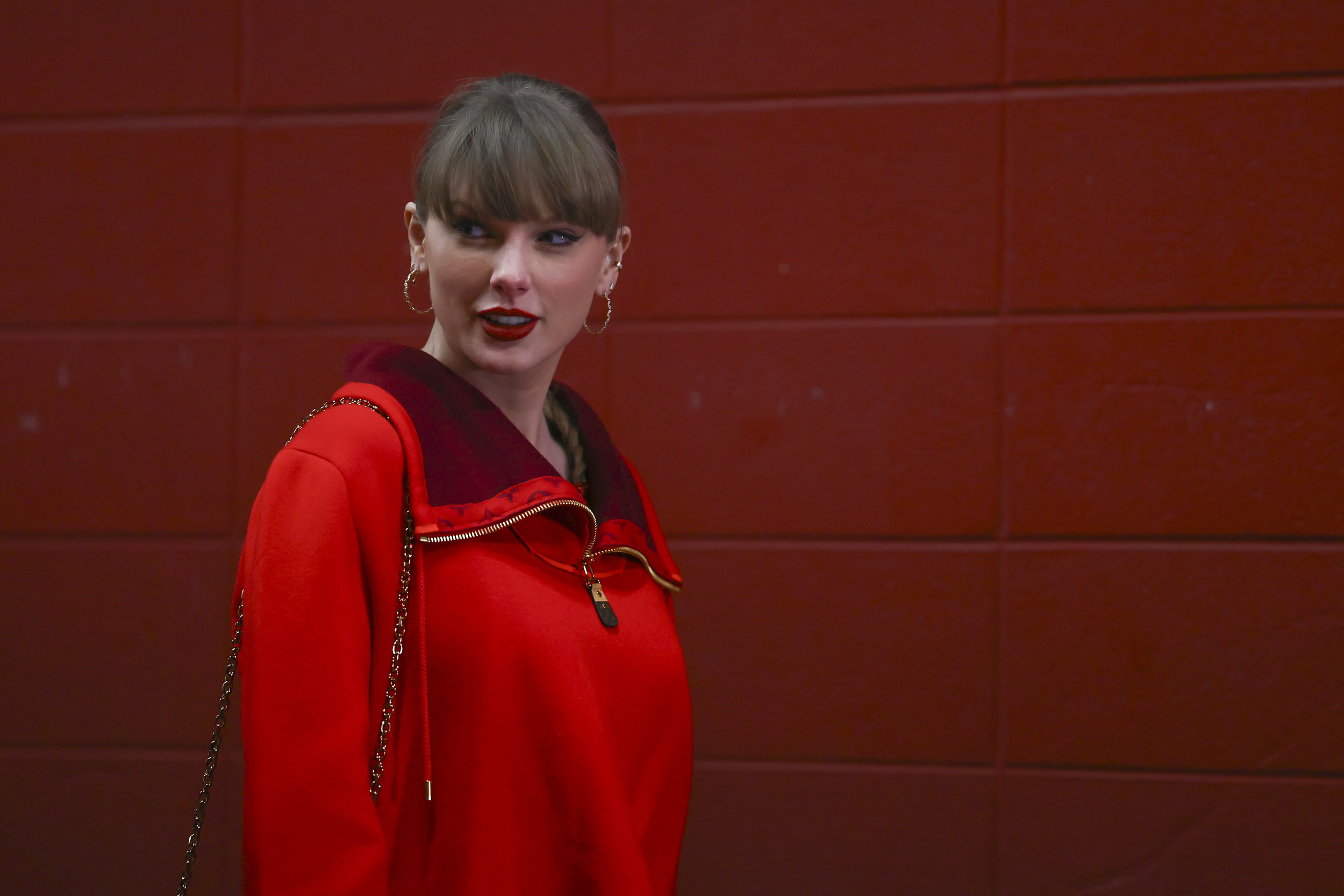 Why Taylor Swift's Ex-Boyfriend Got the Cold Shoulder in