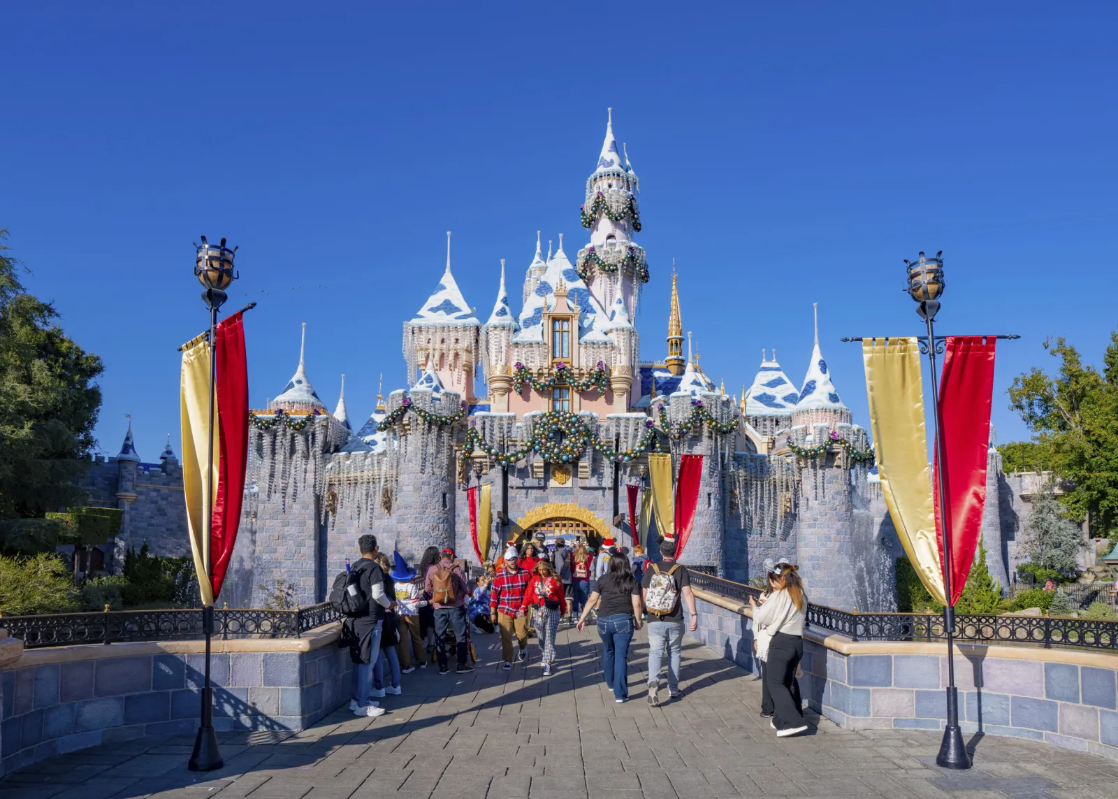 Disneyland To Pay $233 Million in California’s Largest Wage Theft Case ...