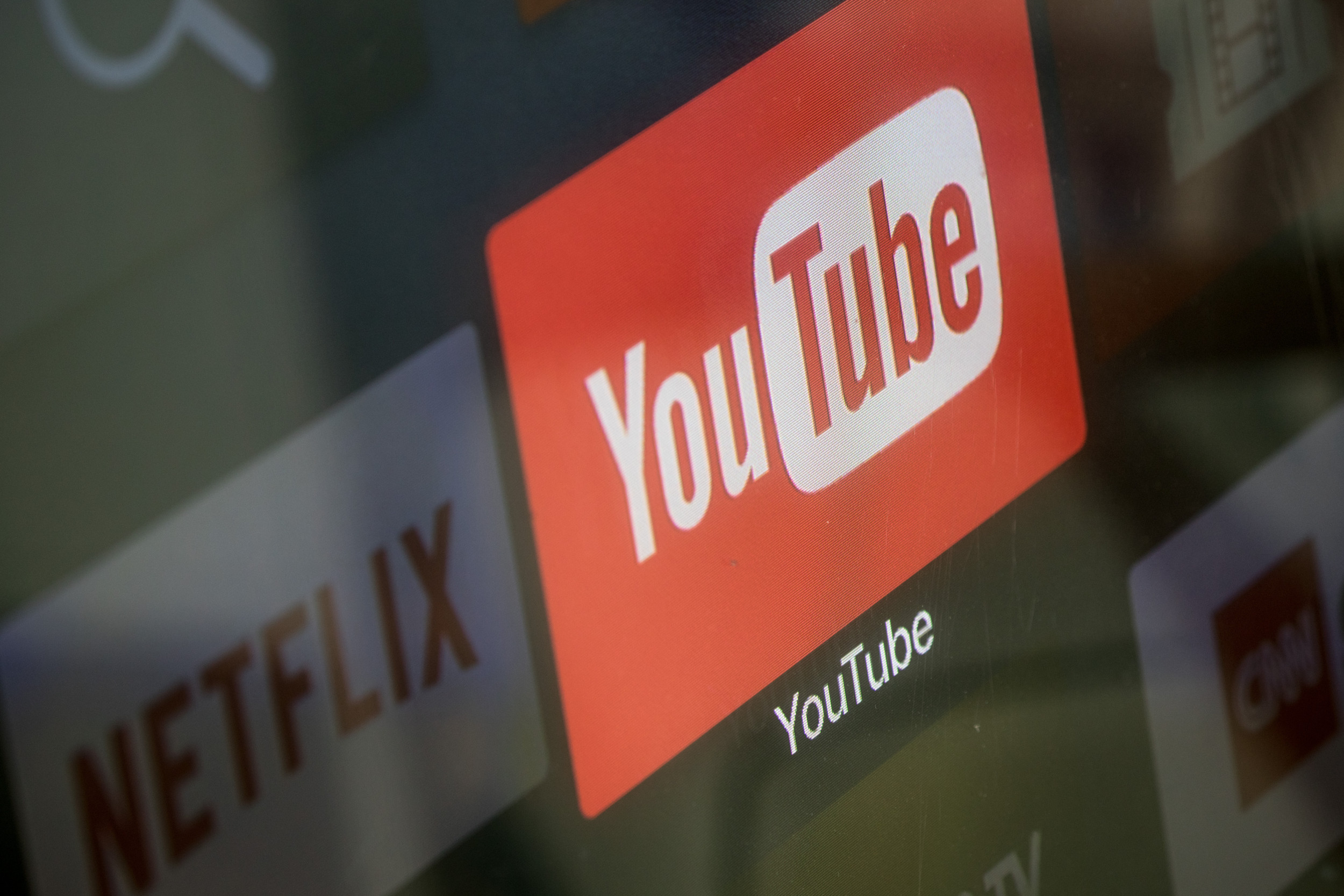 Users Furious As YouTube Announces Big Change Coming to TV Experience