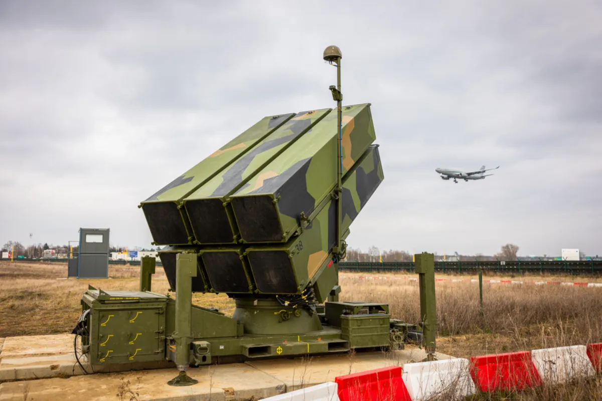 NATO Ally Deploys NASAMS Air Defenses Near Ukraine Border - Newsweek