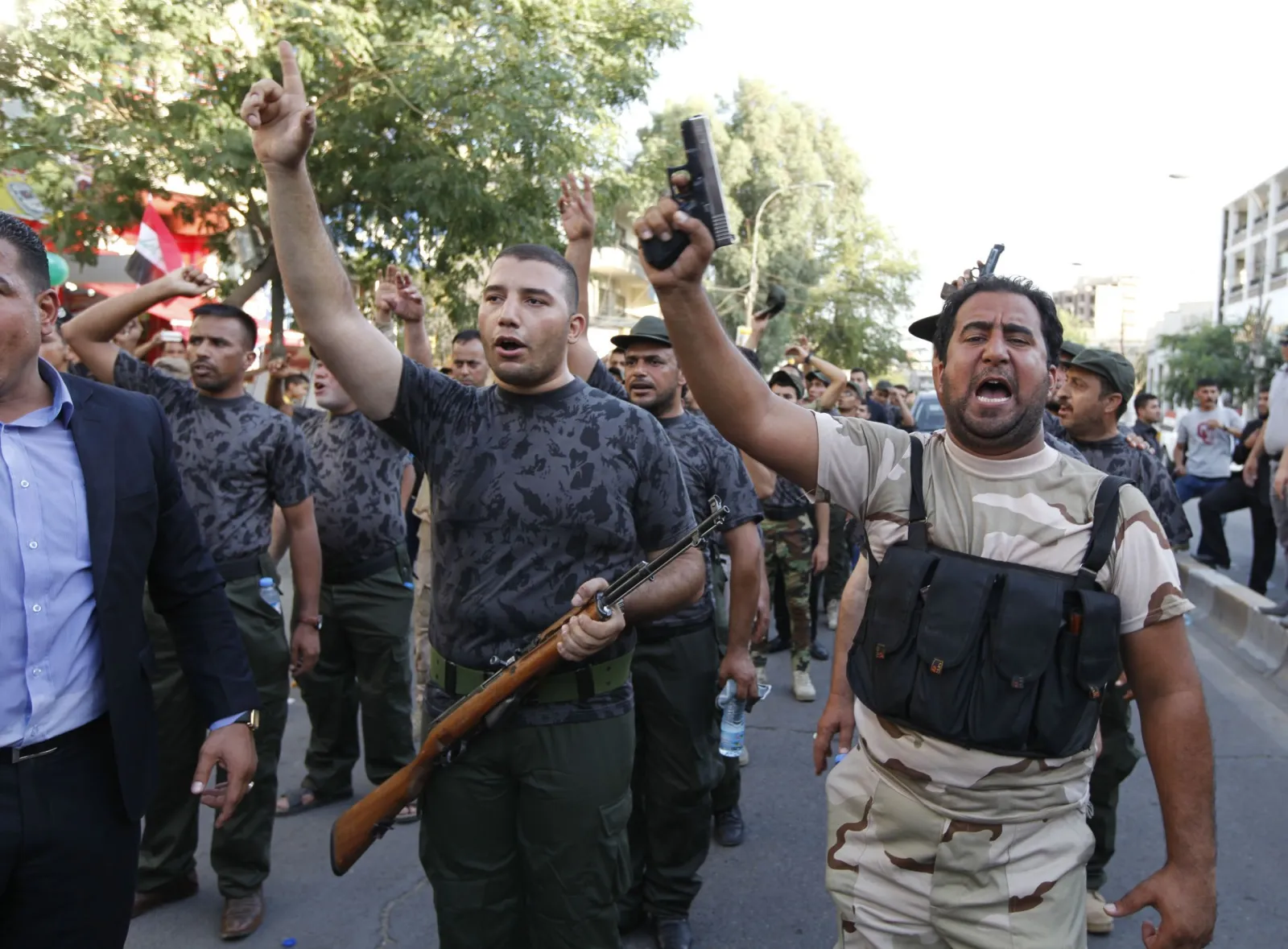 As Islamists Assault Iraq, Pressure Mounts for PM al-Maliki to Resign ...