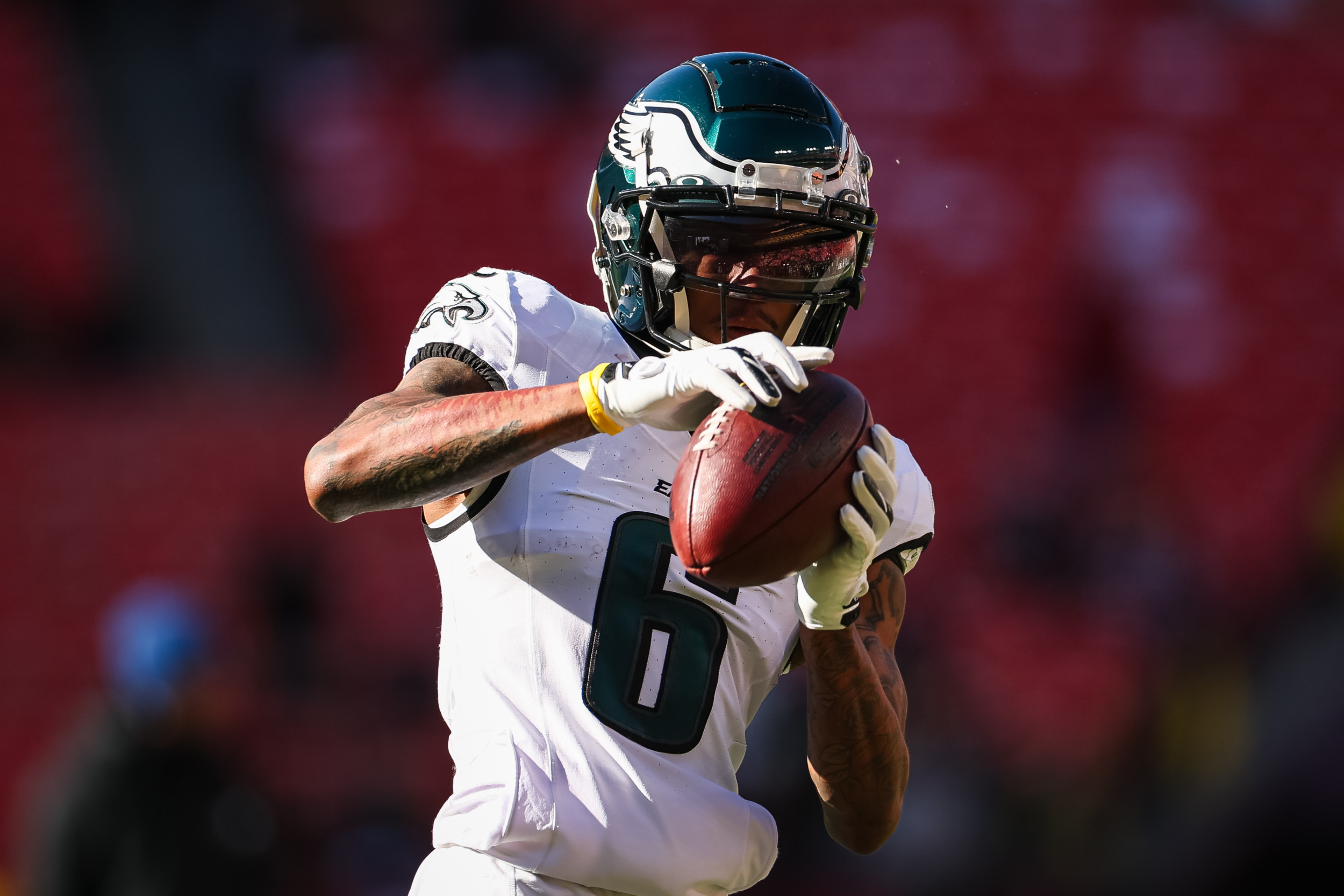 DeVonta Smith Reflects on 'Dagger' Super Bowl Touchdown - Newsweek